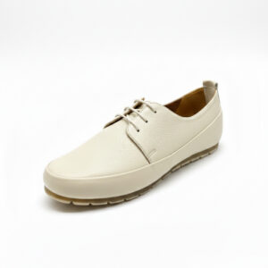 کالج دخترانه طبی ۲۰۸۳